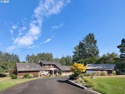 1236 SW Pine DR Warrenton, OR 97146