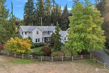 20611 SE 34th St Sammamish, WA 98075