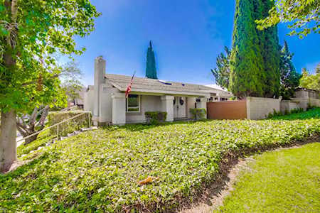 5212 Fino Dr San Diego, CA 92124