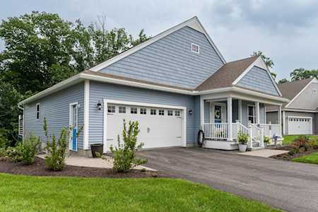 15 Myles Dr Derry, NH 03038