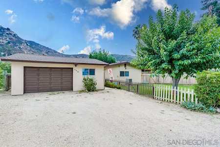 748 Saint George Drive El Cajon, CA 92019