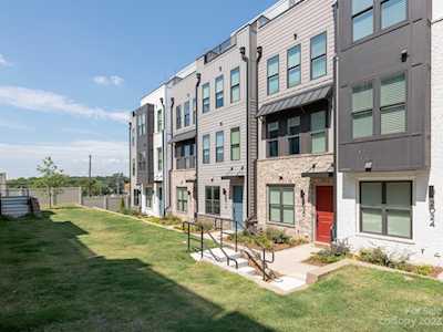 2016 Terwilliger Terrace Charlotte, NC 28203