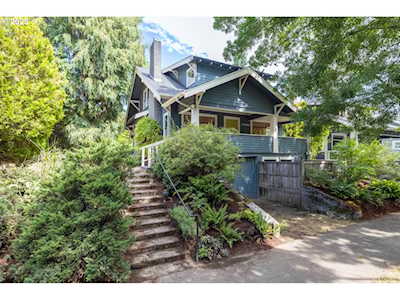 2815 SE Woodward ST Portland, OR 97202
