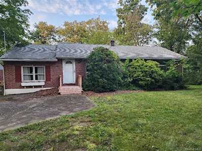 60 Waterbury Parkway Cortlandt Manor, NY 10567
