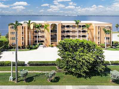 1601 Park Beach CIRCLE #113/3 Punta Gorda, FL 33950