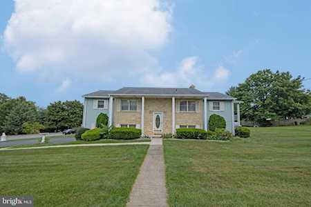 530 Deimler Ln Harrisburg, PA 17111