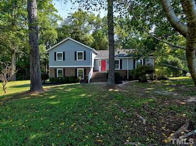7996 Buffalo Road Selma, NC 27576