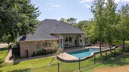19 Overhill Drive Trophy Club, TX 76262