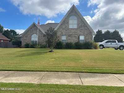 4238 Amherst Cove Olive Branch, MS 38654