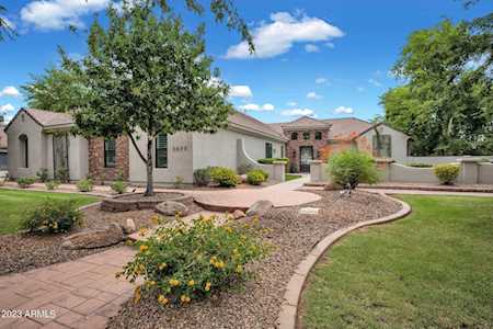 3077 E Vaughn Avenue Gilbert, AZ 85234