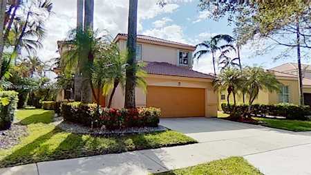 597 Live Oak Ln Weston, FL 33327