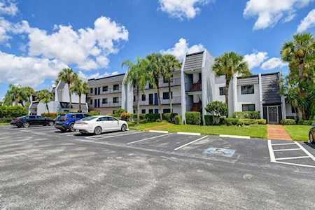 4242 Deste Court #308 Lake Worth, FL 33467