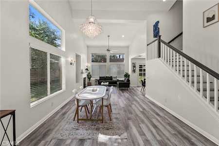25535 Chisom Ln Stevenson Ranch, CA 91381