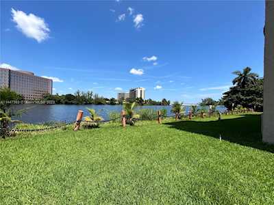 5201 NW 7th St #403 Miami, FL 33126