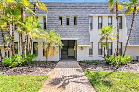 712 Lyndhurst St #324 Dunedin, FL 34698