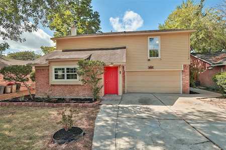 9407 Cedar Point Circle Houston, TX 77070