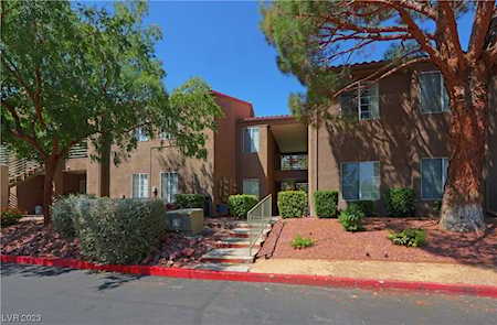 2121 Blue Breeze Dr #205 Las Vegas, NV 89128