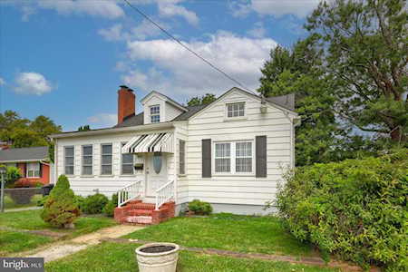 833 W North St Dover, DE 19904