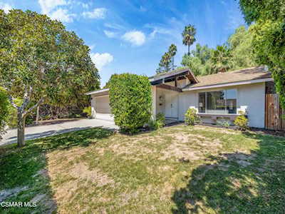 1667 Burning Tree Dr Thousand Oaks, CA 91362