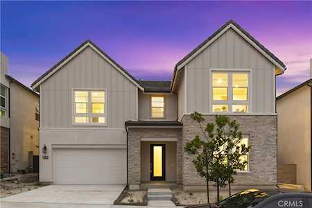 180 Hill Lake Forest, CA 92630