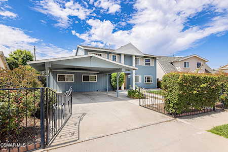 2044 Malcolm St Simi Valley, CA 93065