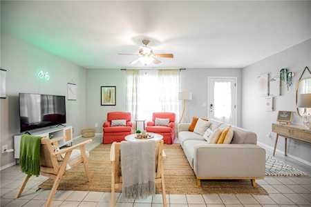 703 NW 10th St Bentonville, AR 72712