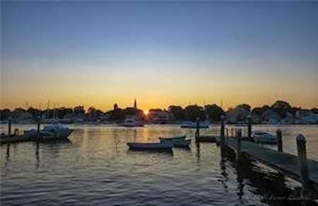 1 Mathewson Rd Barrington, RI 02806