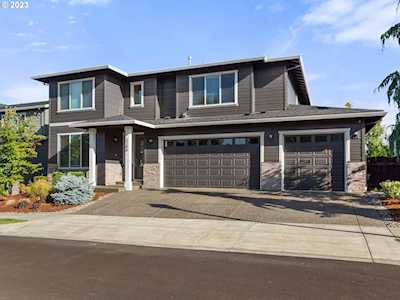 3200 NW 105th ST Vancouver, WA 98685