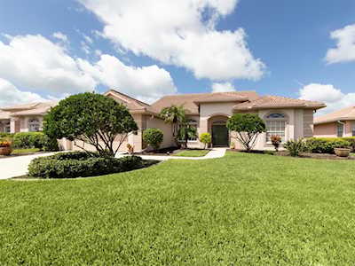 1186 Coral Lake Dr Venice, FL 34285