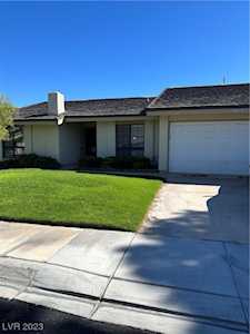 5709 Roseridge Ave Las Vegas, NV 89107