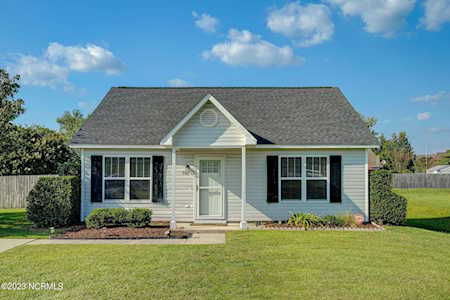 7101 Alamosa Dr Wilmington, NC 28411