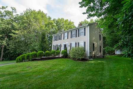 10 Hillside Ave Clinton, MA 01510