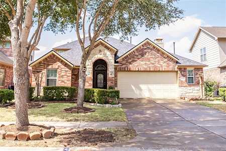 2331 Crescent Water Rosenberg, TX 77471