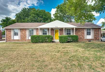 716 Harding Pl Nashville, TN 37211