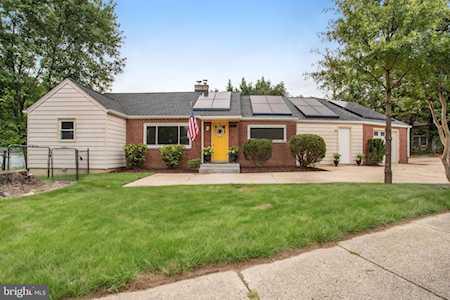 6540 Braddock Rd Alexandria, VA 22312