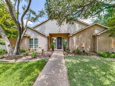 5813 Wavertree Lane Plano, TX 75093