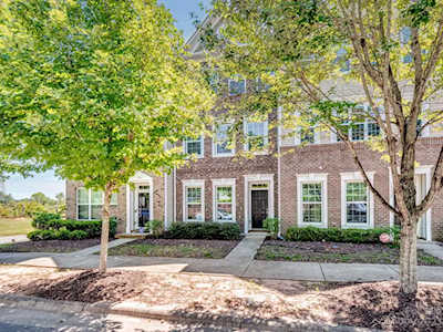 19036 Lake Breeze Dr Cornelius, NC 28031