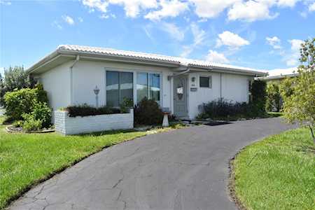 8791 Pickwick Rd North Port, FL 34287