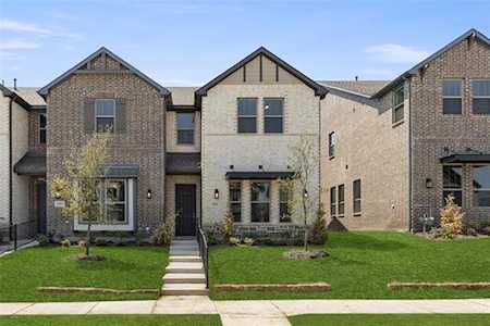 2921 Alto Drive Sachse, TX 75048