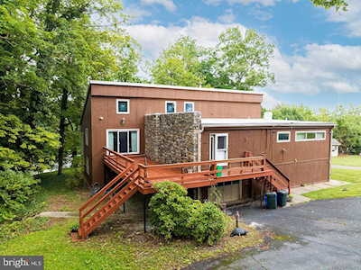 4564 Penn Ave Reading, PA 19608