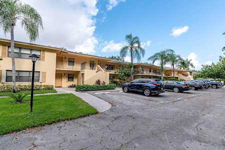 2900 SW 22nd Circle #222b Delray Beach, FL 33445