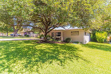 4017 Springbranch Drive Benbrook, TX 76116