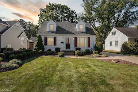 24135 Smith Ave Westlake, OH 44145