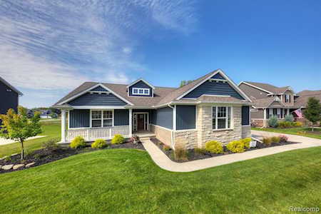 2345 Torrey Pine Ct Hartland Twp, MI 48855