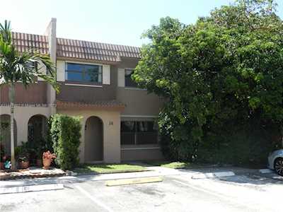 14 Madrid Ln #7-13 Davie, FL 33324