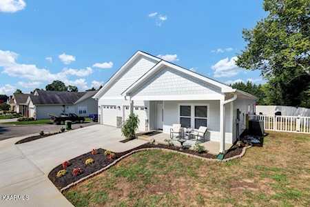 115 Mcneilly Circle Maryville, TN 37803