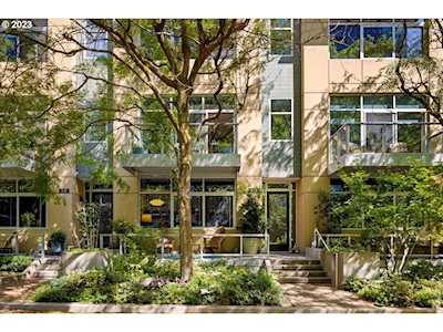 835 S Pennoyer ST #TH-F Portland, OR 97239