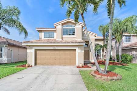 18028 SW 12th Ct Pembroke Pines, FL 33029