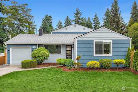 14332 Meridian Ave N #A Seattle, WA 98133