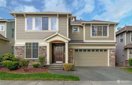 6925 115th Ct SE Newcastle, WA 98056